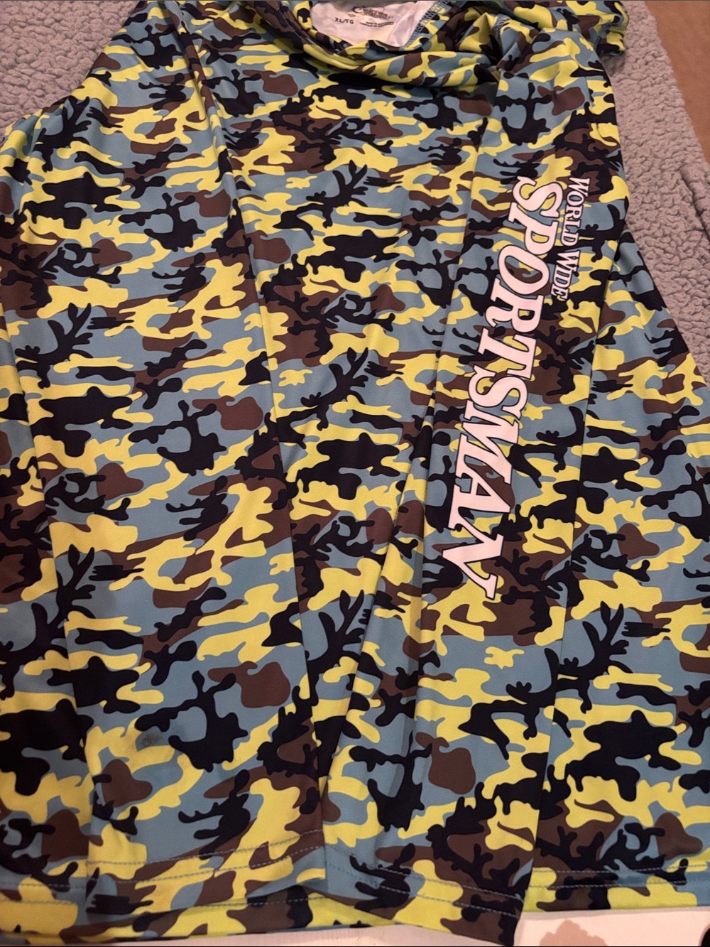 NWOT Bass Pro Shops Kids 3DCamo Drifit long sleeve shirt